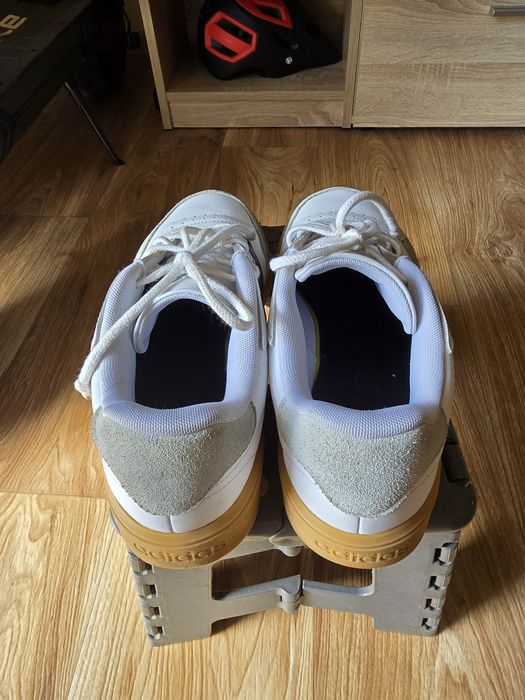 Sprzedam Adidasy Eur.44-28,5cm.