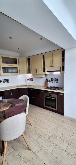 Продаж 2-х кімнатної 65кв.м,ЖК Хвиля,Брюховичі,Шевченк.район Львова