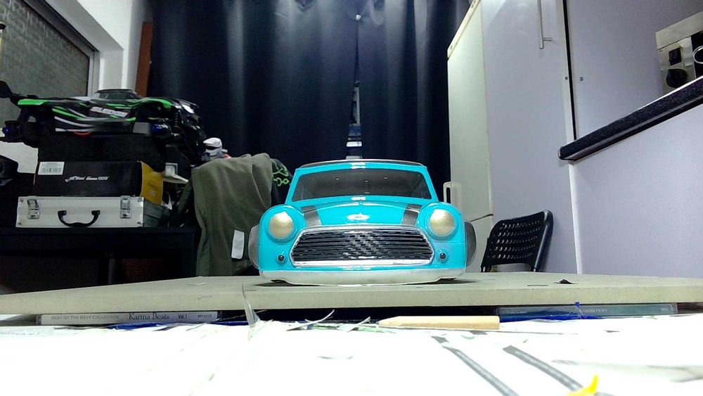 vendo body de mini 1/10