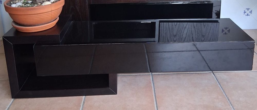 Móvel de entrada espelho e sapateira