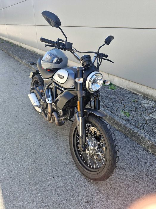 Venda Ducati Srambler Street Classic 800