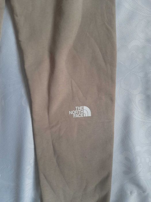 spodnie dresowe damskie the north face super stan