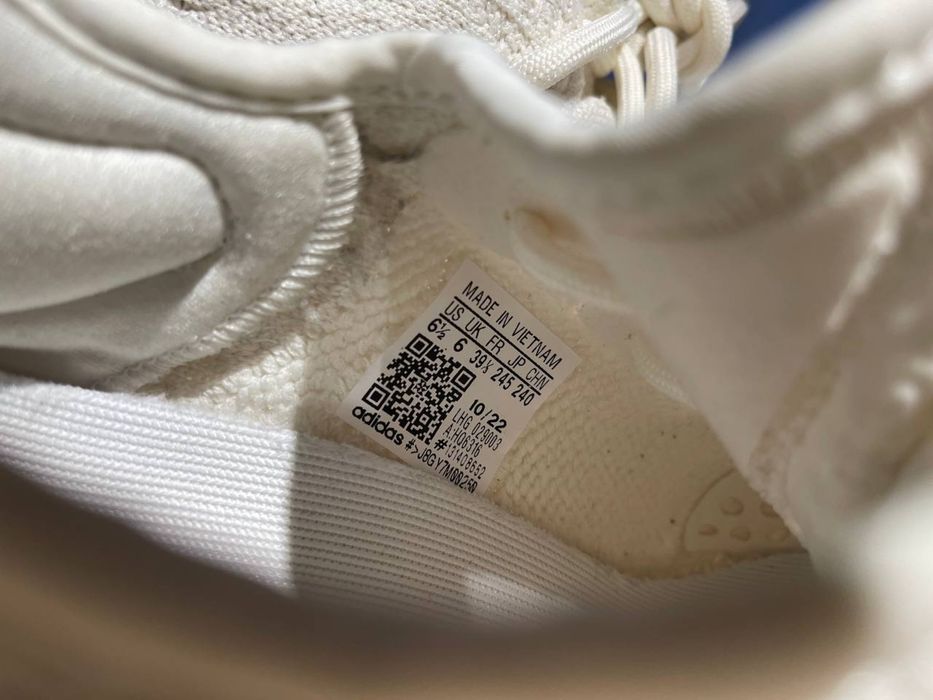 Adidas yeezy boost 350 v2 bone 39