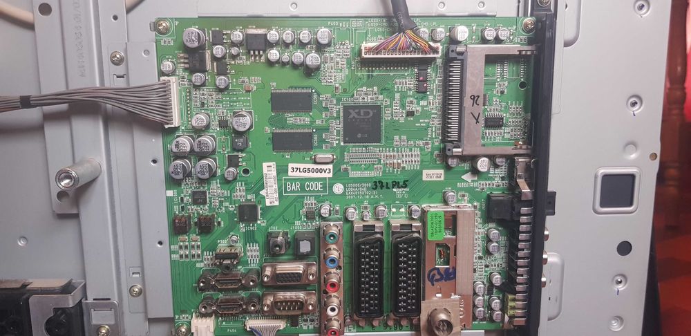 TV LG 37LG5000 para peças