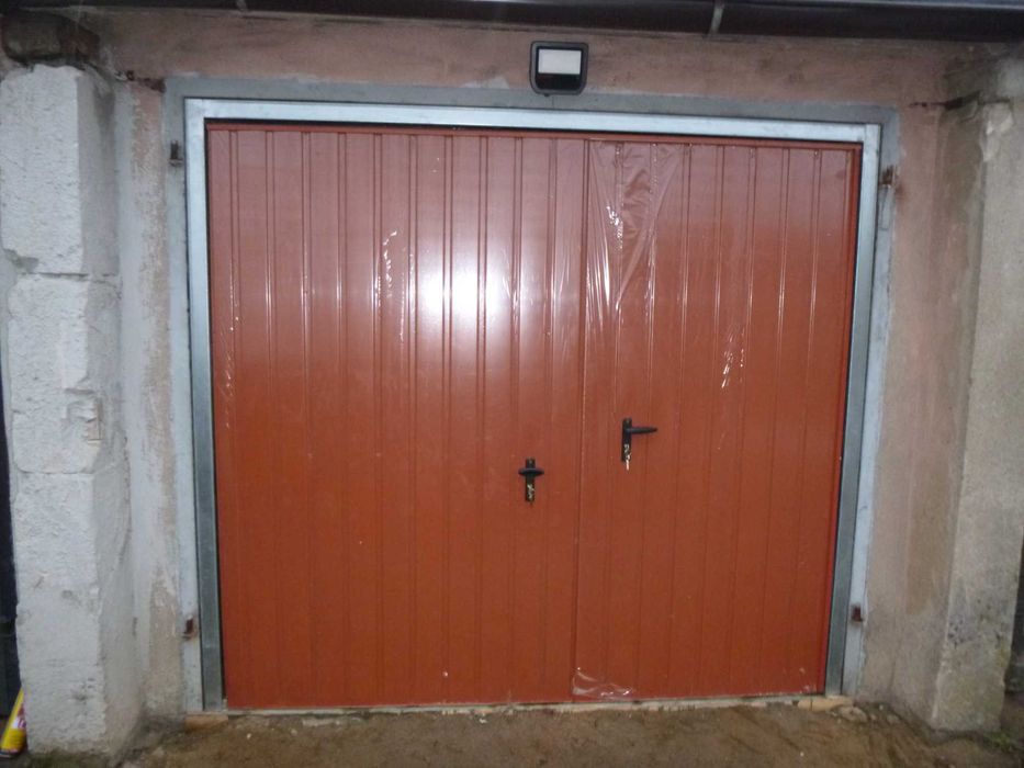 Brama garażowa Drzwi garażowe wymiary dwuskrzydłowe uchylne