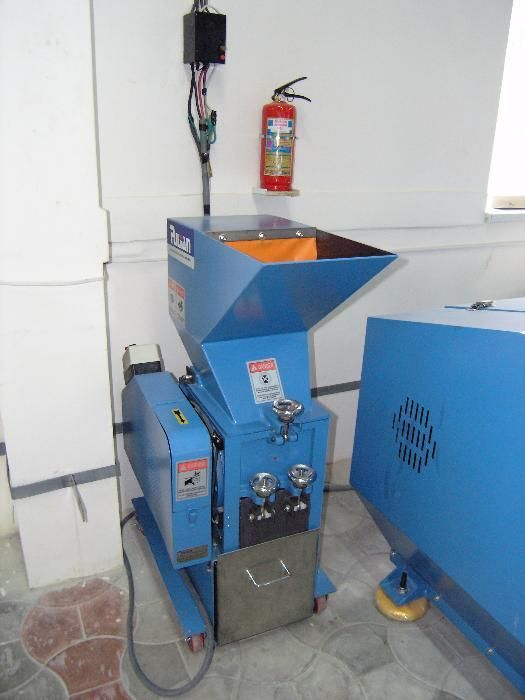 Дробилка для пластика , отходов. литников A-200 , 4 квт Новая! СКИДКИ