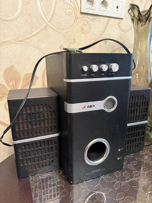 Акустическая система F&D SPS-8000 2.1 (сабвуфер + 2 колонки)