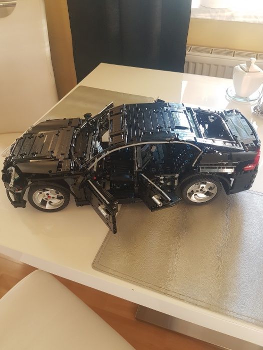 Lego technic MOC - Tesla Model S bluetooth kolekcjonerskie