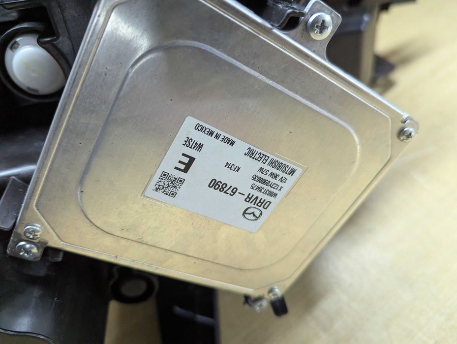 Фара права Mazda CX30 AFS 2024-