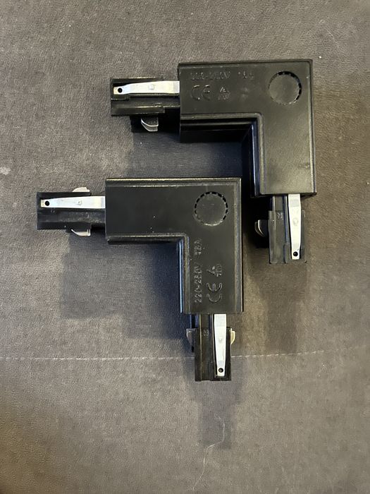 Dwa łączniki lewe Light Prestige LP-552/3F L BK
