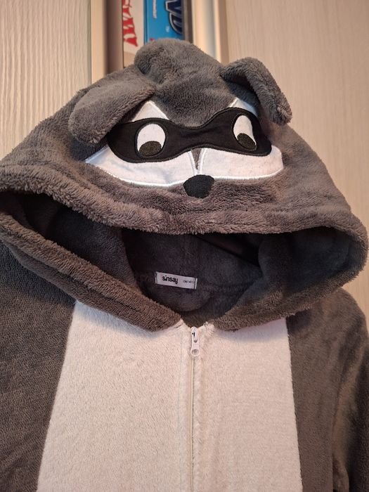 Kombinezon szop pracz w roz 134/140