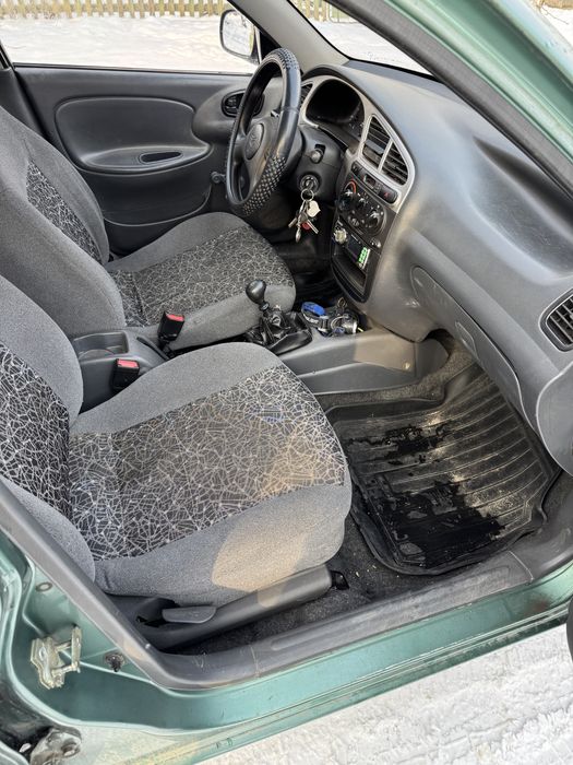 Продам Daewoo sens 1.3  2011