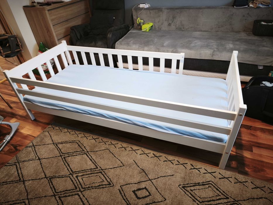 Łóżko dziecięce 190cm na 80 cm z materacem premium i szufladą, mało używane