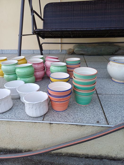 Vasos de várias cores