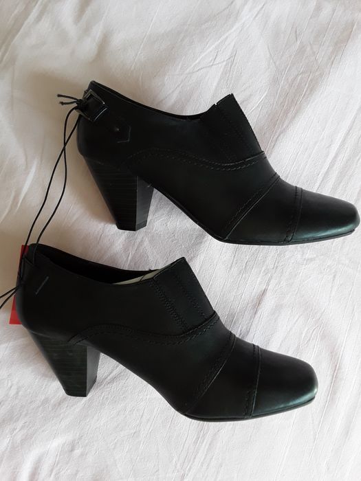 Nowe buty damskie skórzane rozmiar 38