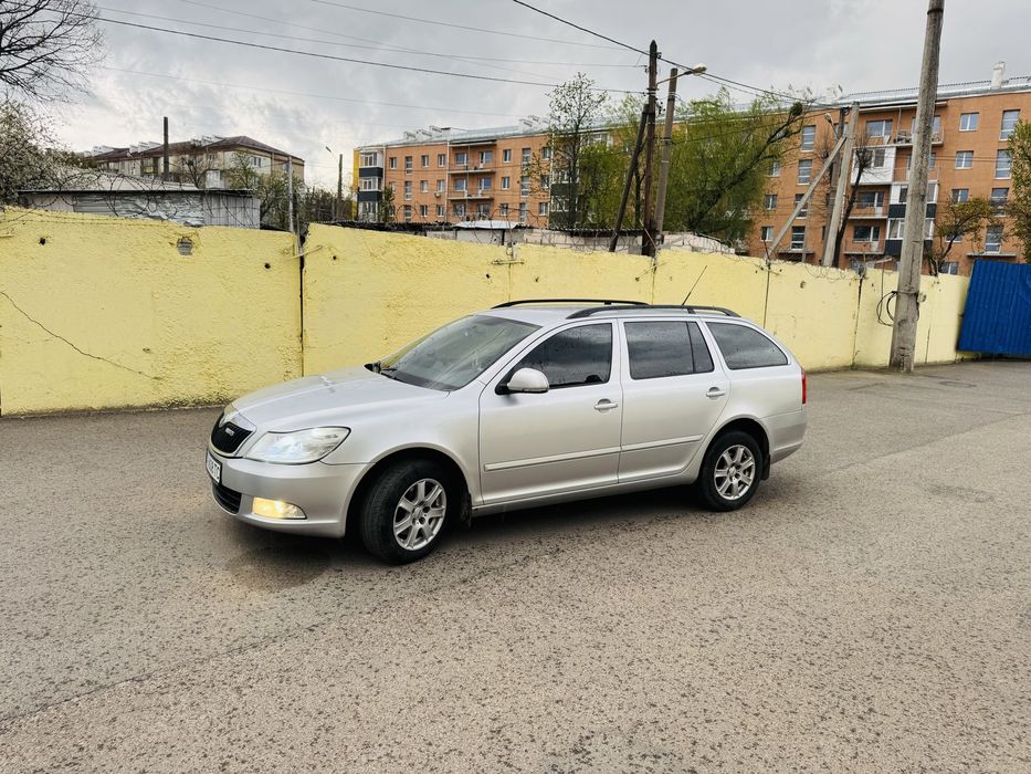 Skoda Octavia 2010 VIN TMBHE61Z9A2108062 фото оголошення 3 з 14