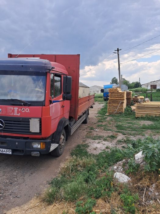 Продам мерса 817