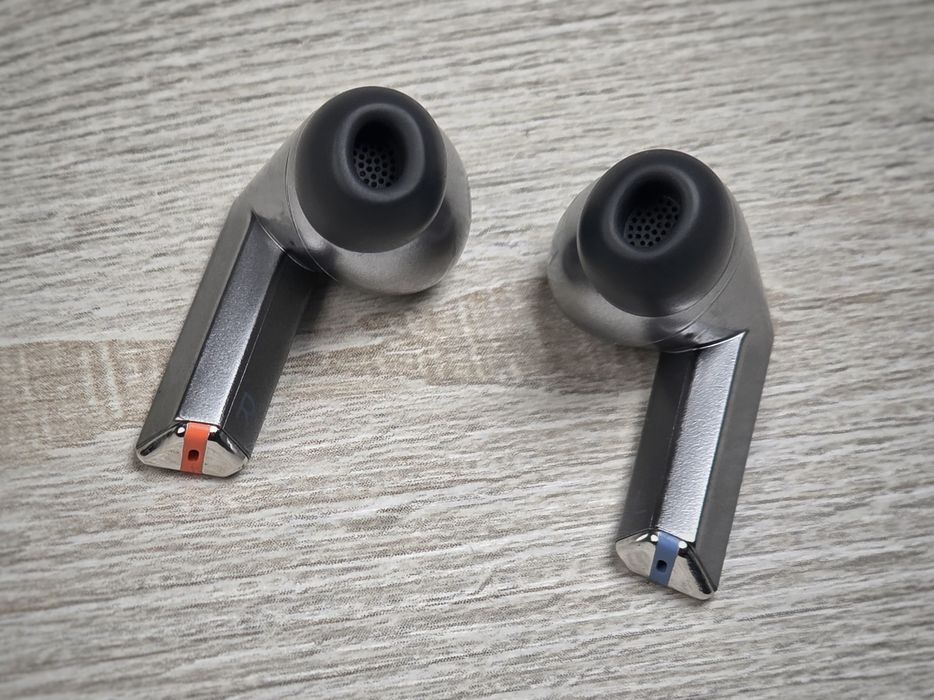 Правий або Лівий навушник чи зарядний кейс Samsung Galaxy Buds3 Pro (SM-R630) ‼️ ОРИГІНАЛ