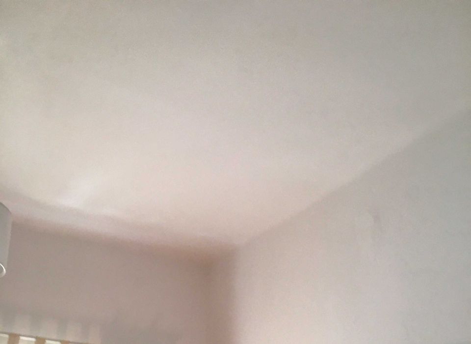 VENDO T2 ARRENDADO EM PREDIO RENOVADO - BAIXA DA BANHEIRA