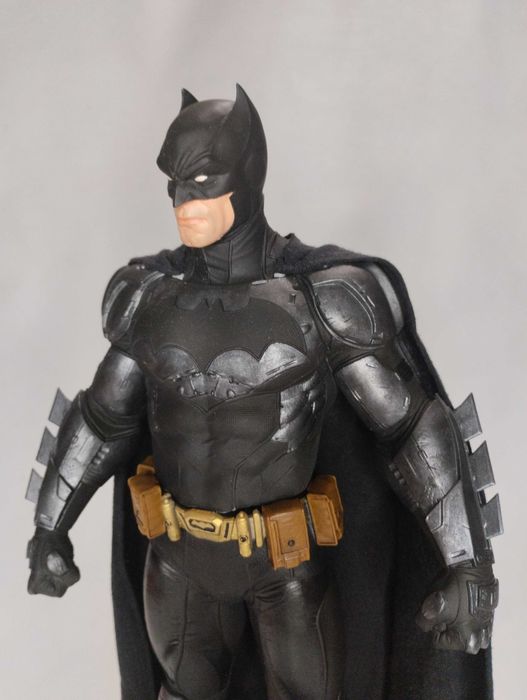 Estátua Batman em resina (42cm)