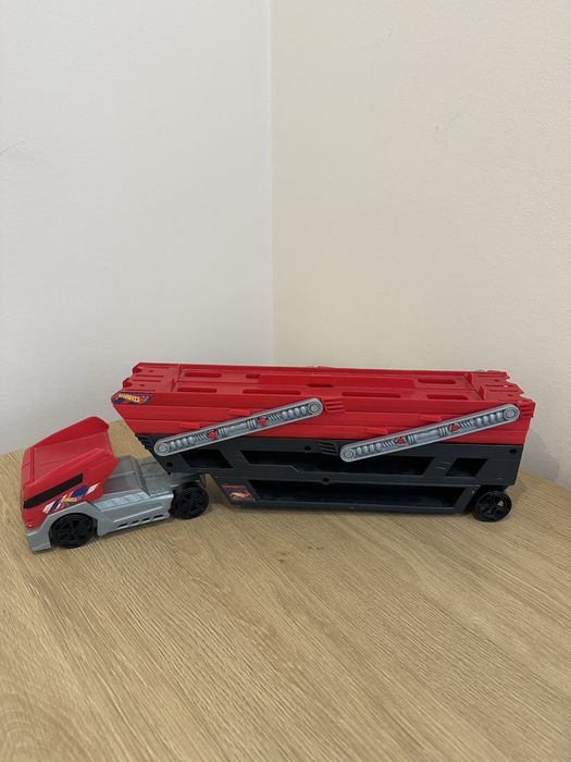 Вантажівка автовоз Hot Wheels
