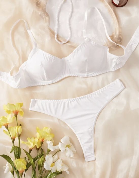 NOwy Komplet białej bielizny