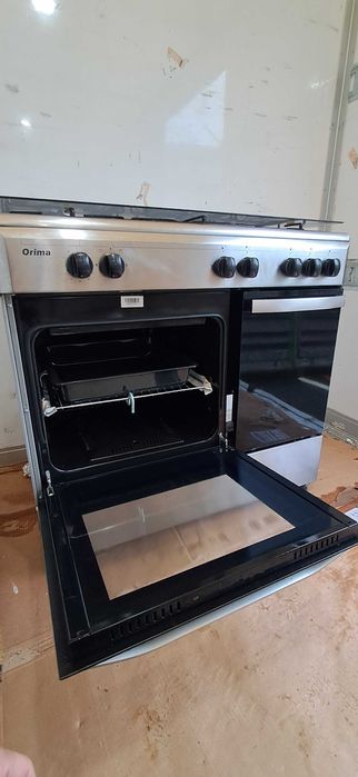 Fogão 5 bocas muito novo.  Pra sair rápido