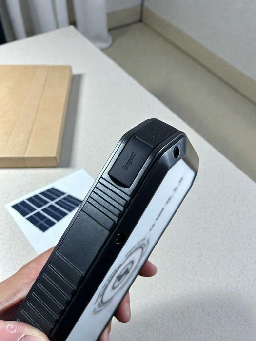 (PORTES GRÁTIS) NOVA Powerbank 20000mAh - Carregamento sem Fios, LEDs