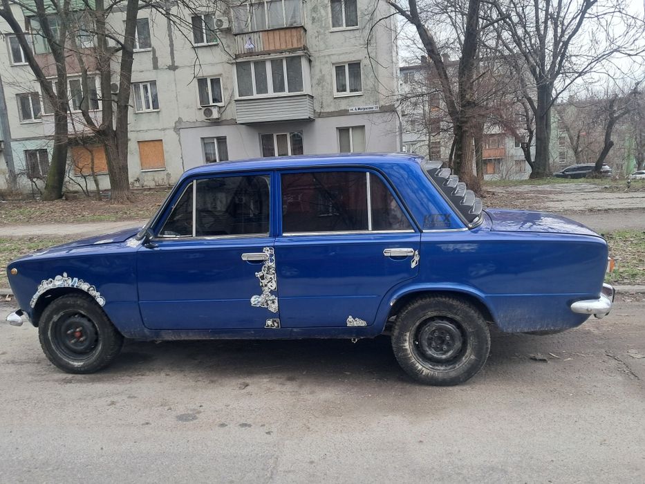 Продам ваз 2101 1.7 инжектор  Газ4.