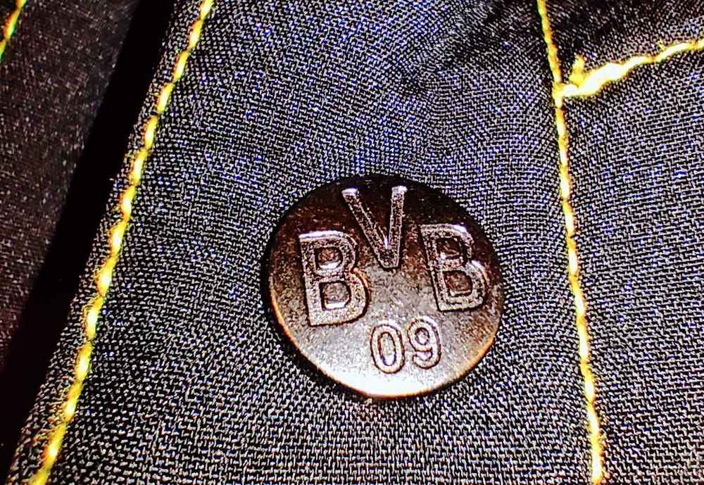 BVB BORUSSIA DORTMUND oryginalna kurtka klubowa piłkarska Softshell  M