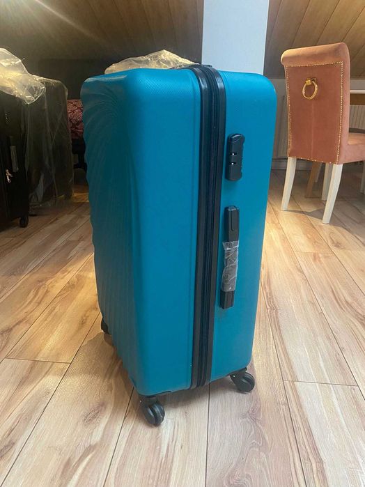 Walizka podróżna mała kabinowa