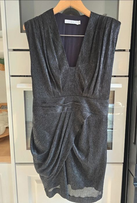 Sukienka premium elegancka r. 38 metaliczna drapowana