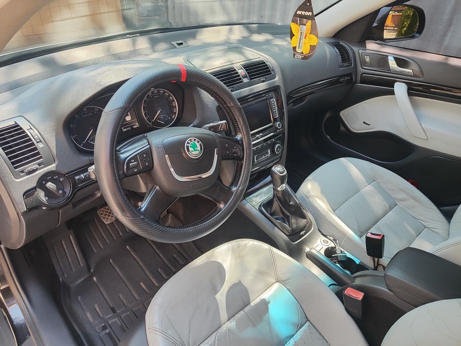 Продам skoda a5 laurin & klement