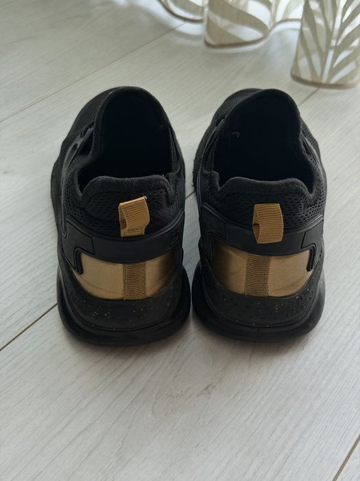 Кросівки 35 р. Next