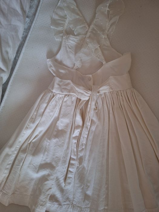 Casaco e vestido Kiabi