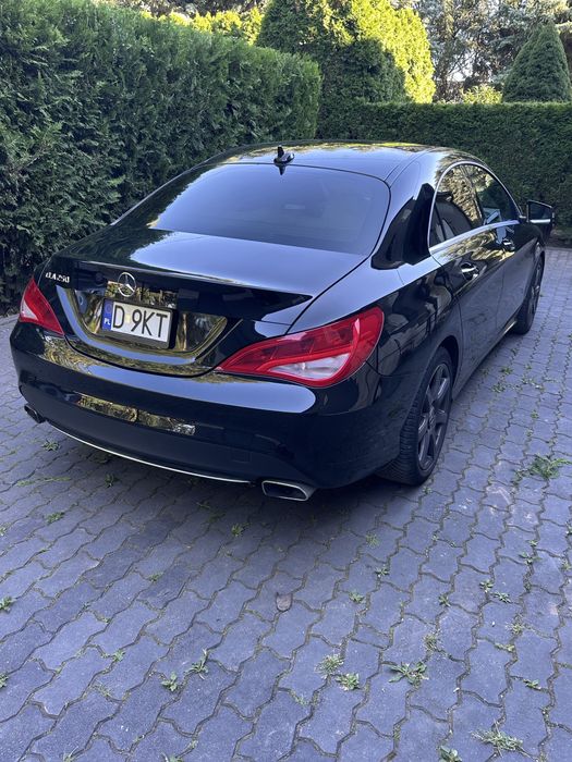 Mercedes CLA 250  stan super