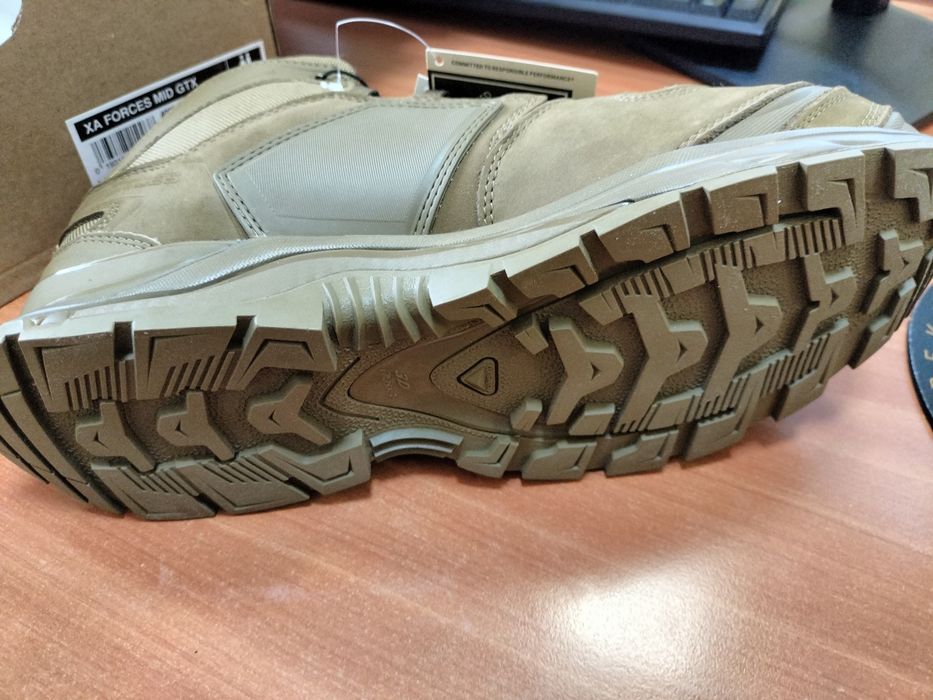 Обміняю берці Salomon