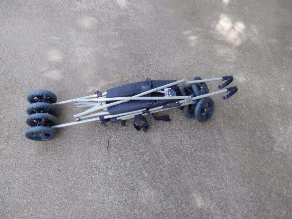 Carrinho Bebé Happy Bear