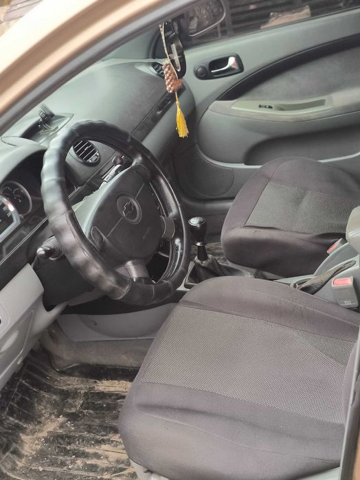 Продам машину шикарну