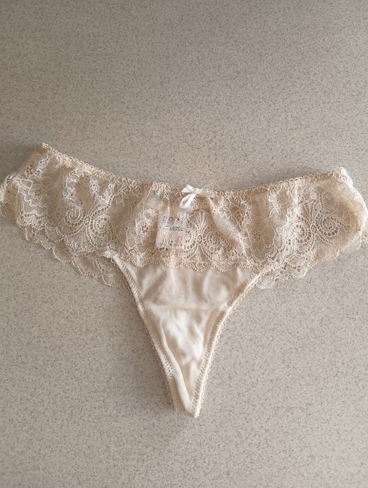 Esotiq stringi damskie beżowe nowe rozm S