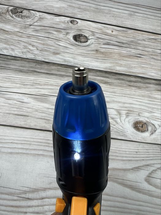 Wkrętak akumulatorowy Niteo Tools 3,6 V.