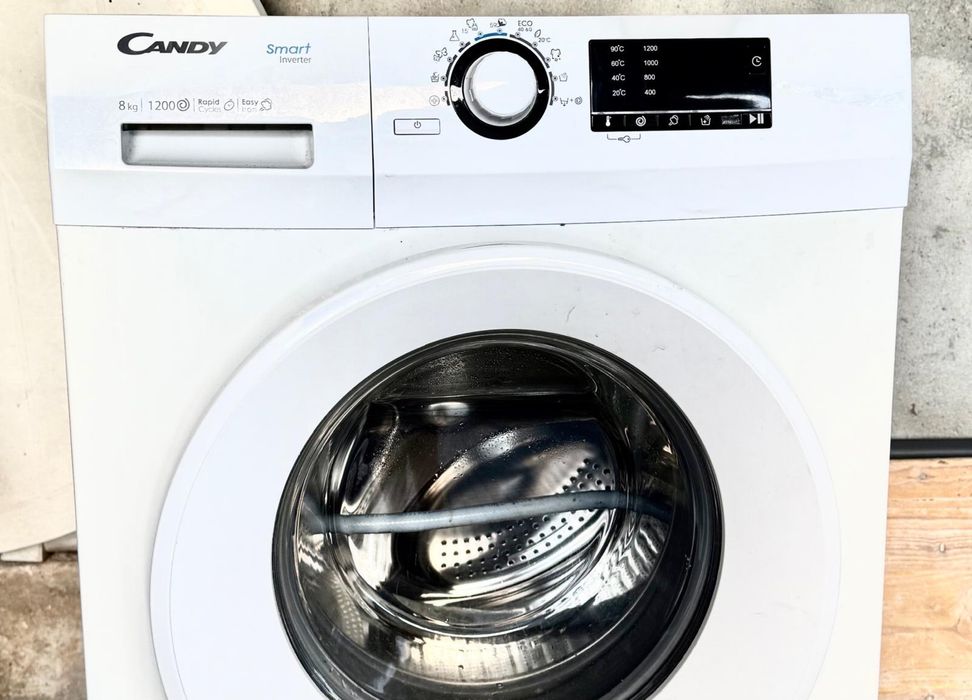 Maquina de lavar em bom estado