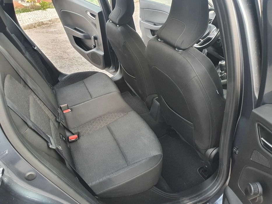 Renault Clio V 1.5 DCI