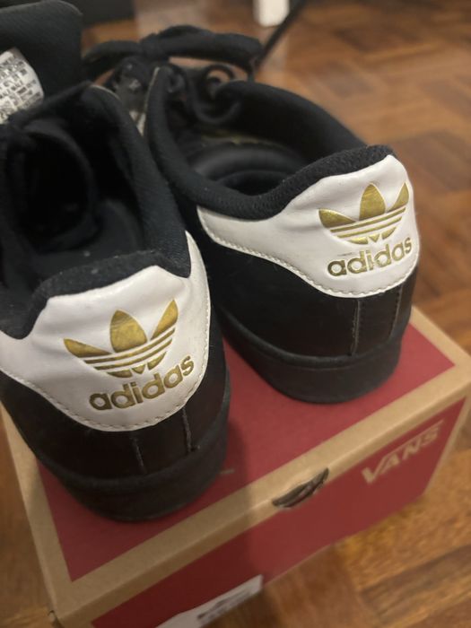 ténis da adidas