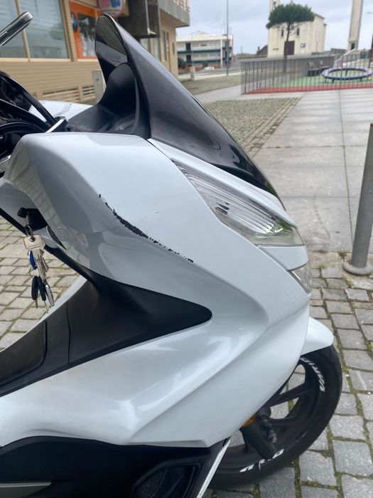 Vendo PCX125cc 2019

Toda revisada.Vai de brinde o baú 

Km: 97.100

V