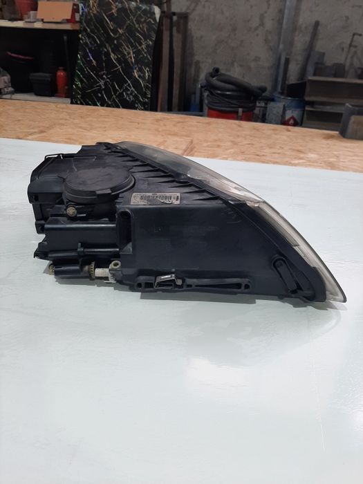 Optica / Farol Esquerdo VW Touareg 2003