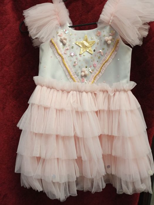 Плаття для  дівчинки святкове