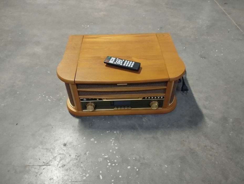 zestaw w stylu retro Belle Epoque 1908 DAB,gramofon