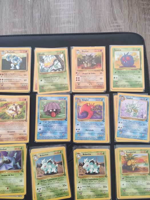 Cartas Pokémon antigas