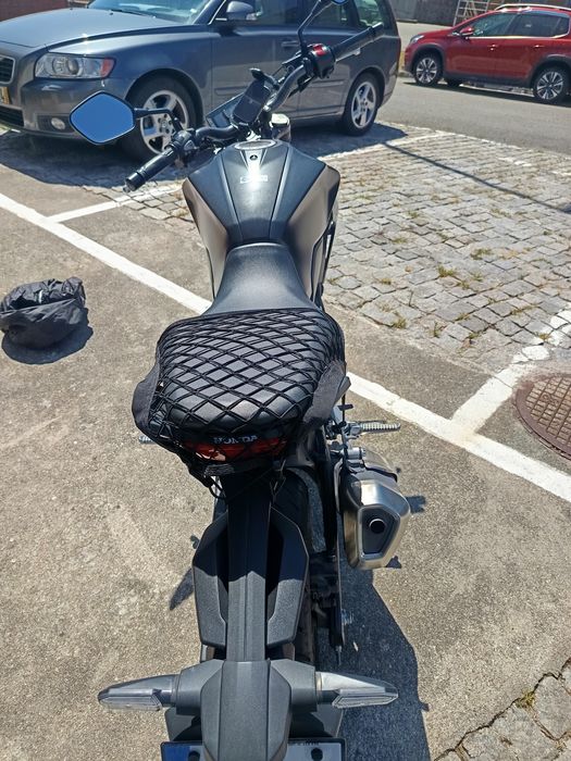 CB 300 Sports café preta